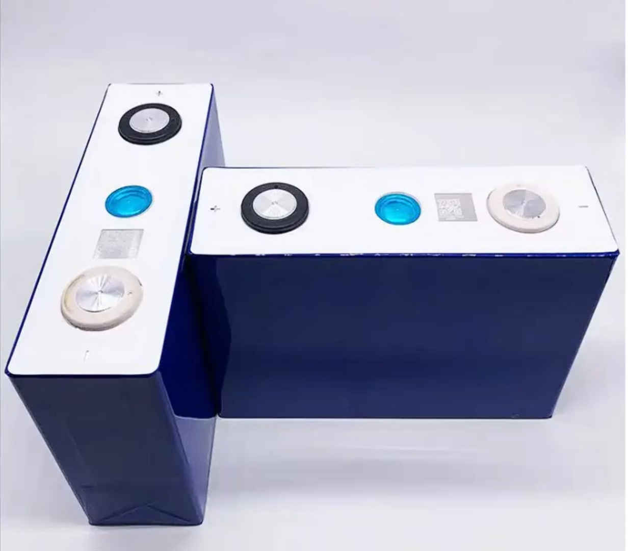 锂电池制作的物理与材料科学基础——Li⁺输运与界面反应的物理调控