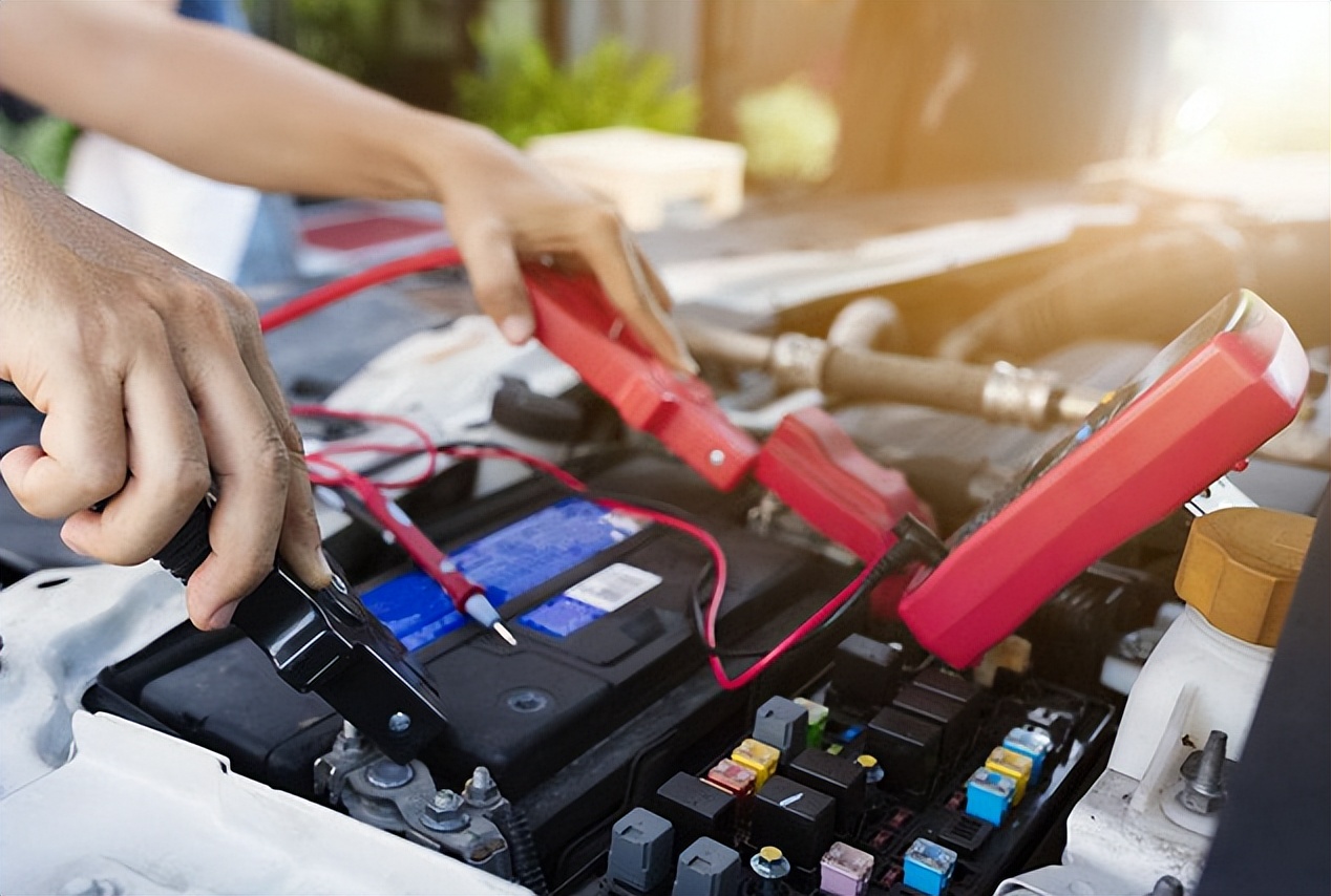 月薪1.5万难求一技师：深圳新能源狂欢下的“人才荒”